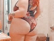 Culone rossa italiana Bbw