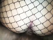 Fidanzata italiana scopata a pecorina in calze a rete