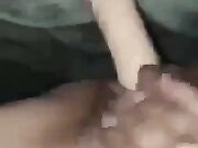 Luisa si masturba col vibratore e mi manda il video