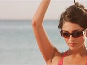 Caterina Murino - Scene sexy  Lenquete Corse 2004