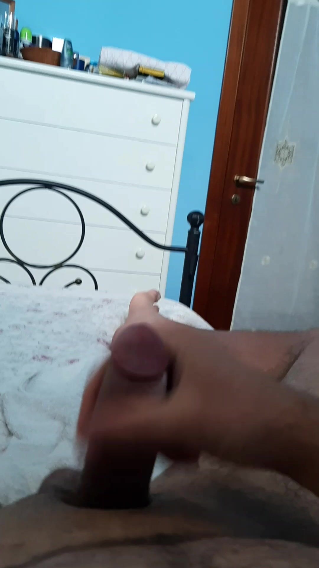 Il mio cazzo sborra ancora