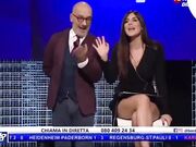 Barbara Francesca Ovieni Upskirt senza slip diretta Tv