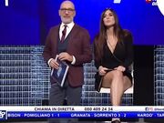 Barbara Francesca Ovieni Upskirt senza slip diretta Tv