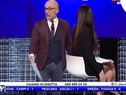 Barbara Francesca Ovieni Upskirt senza slip diretta Tv