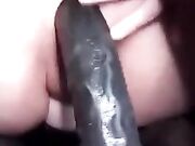 MILF gode in doppia con dildo in fica e cazzo in culo