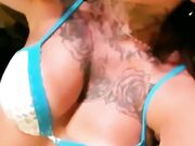 Italiana tatuata splendida