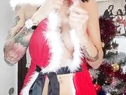Giulia Diamond in intimo natalizio è una bomba